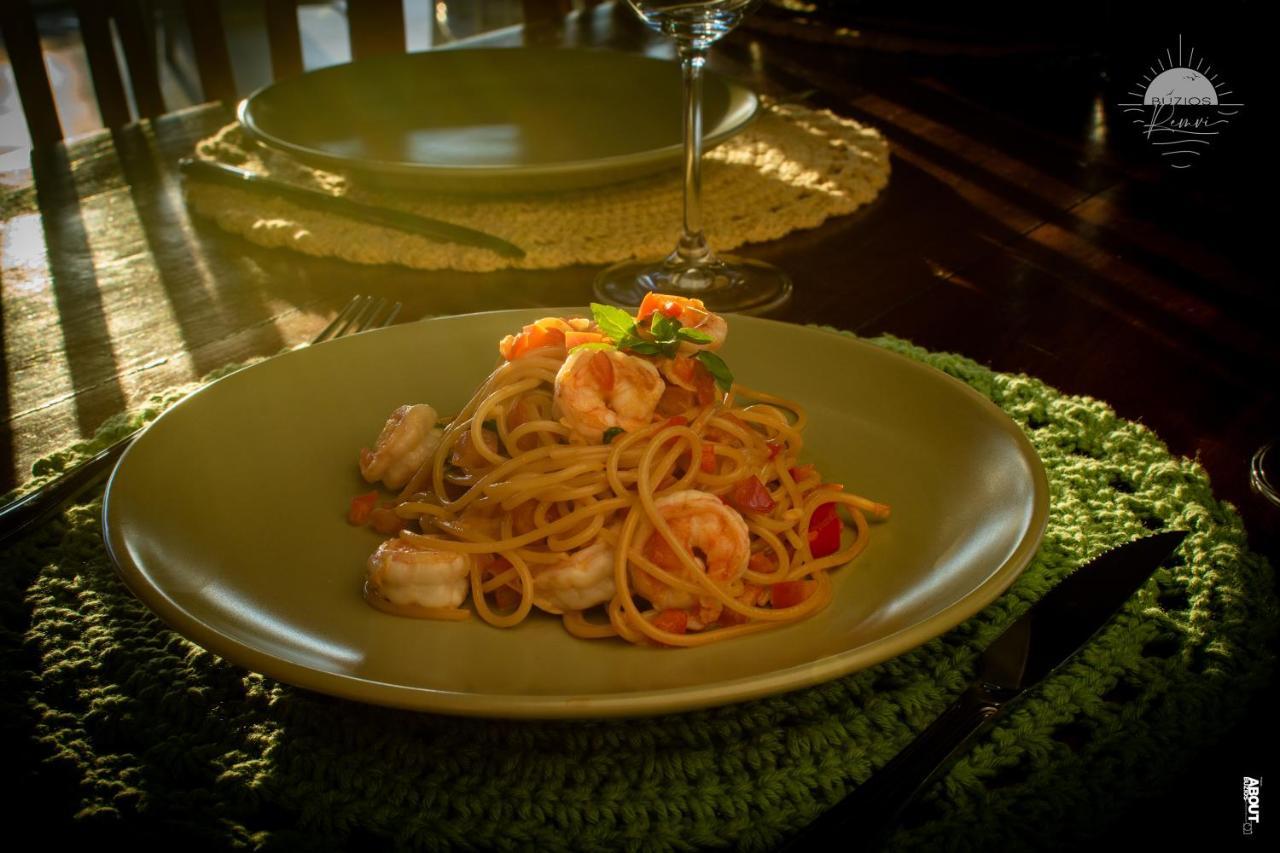 Pousada Praia Joao Fernandes Búzios Extérieur photo Seafood pasta