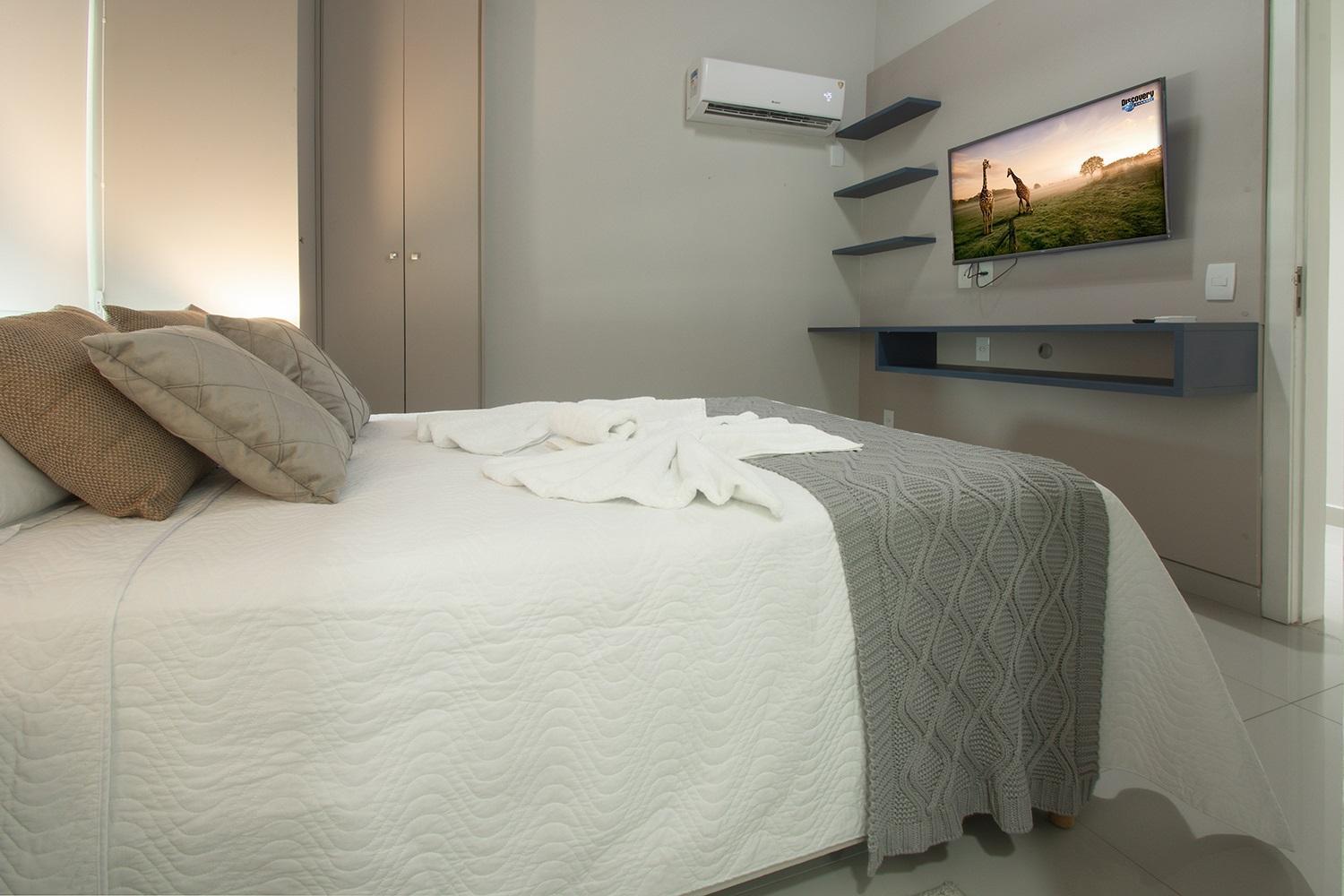 Pousada Praia Joao Fernandes Búzios Extérieur photo A bedroom with a television